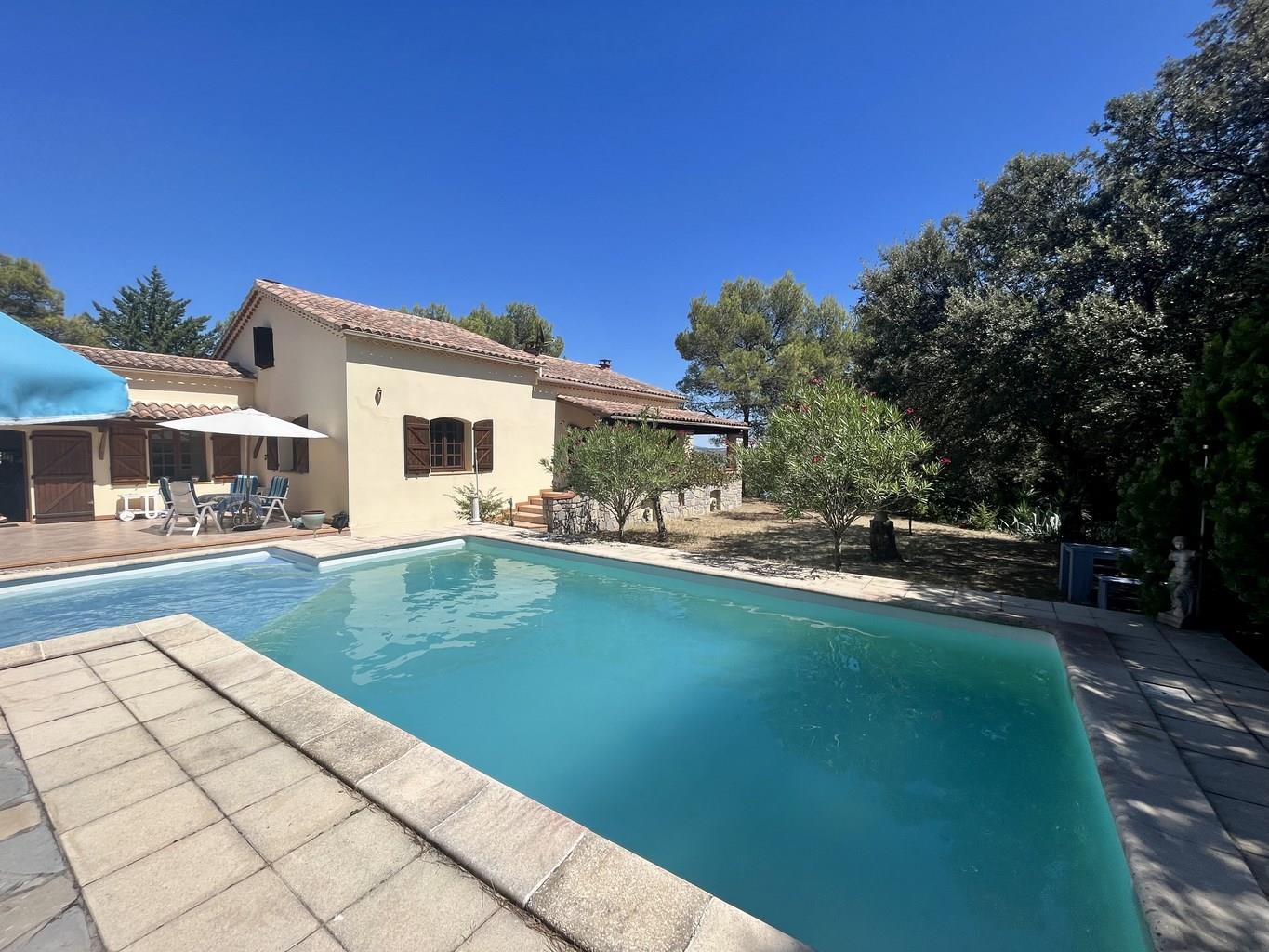Moradia com Vista, Gite, Forno Piza, Lareira e Piscina
