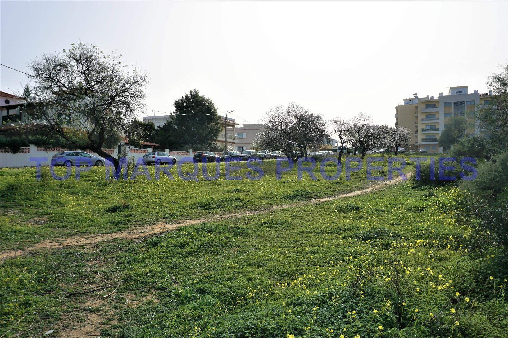 Building Land with 3640 m2 in Olhão