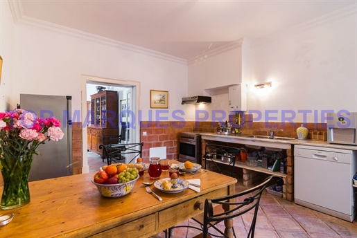 Rustic Charming house in Historical zone with 4 spacious bedrooms on suite and Swimming pool