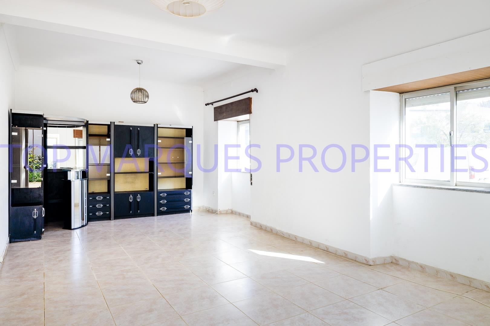 Huis T4 Te koop in Pechão, Olhão