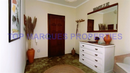 Appartement met 2 slaapkamers te koop in Quelfes, Olhão