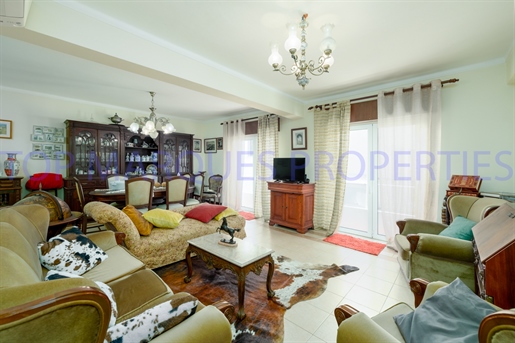 Historical Area with choice of a 5 bedroom villa