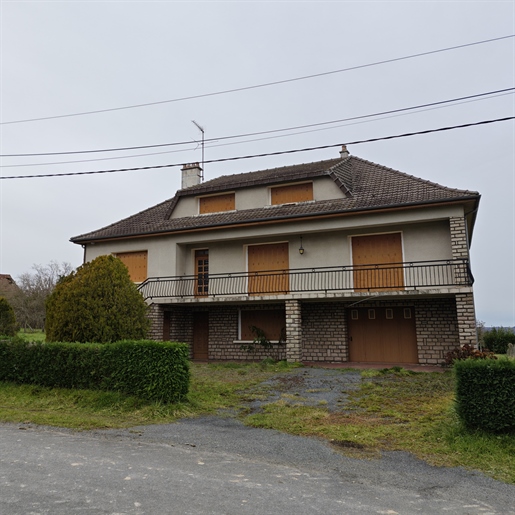 Large house on basement to renovate with land