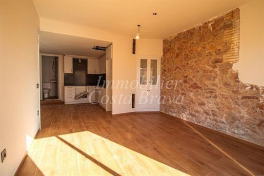 Penthouse duplex in the centre of Palafrugell