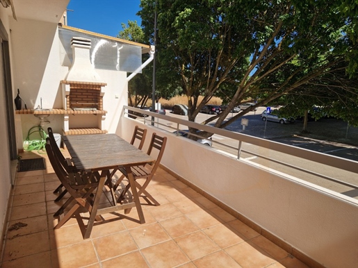 4 bedroom villa, with garage, for sale in Tavira, Algarve