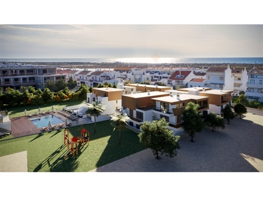 Two bed apartment with balconies in Cabanas de Tavira