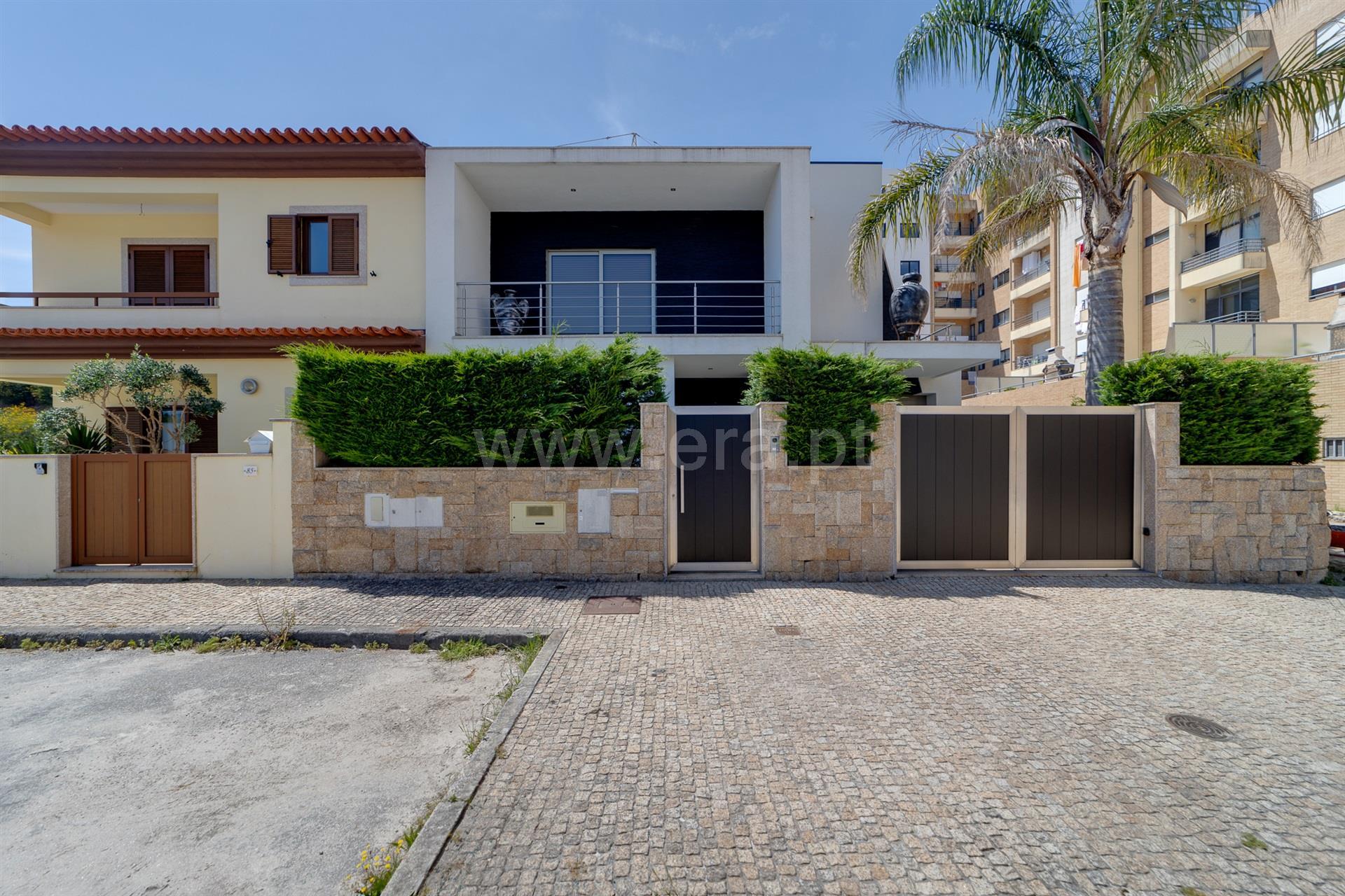 Luxury 3 bedroom villa in Lordelo, Paredes