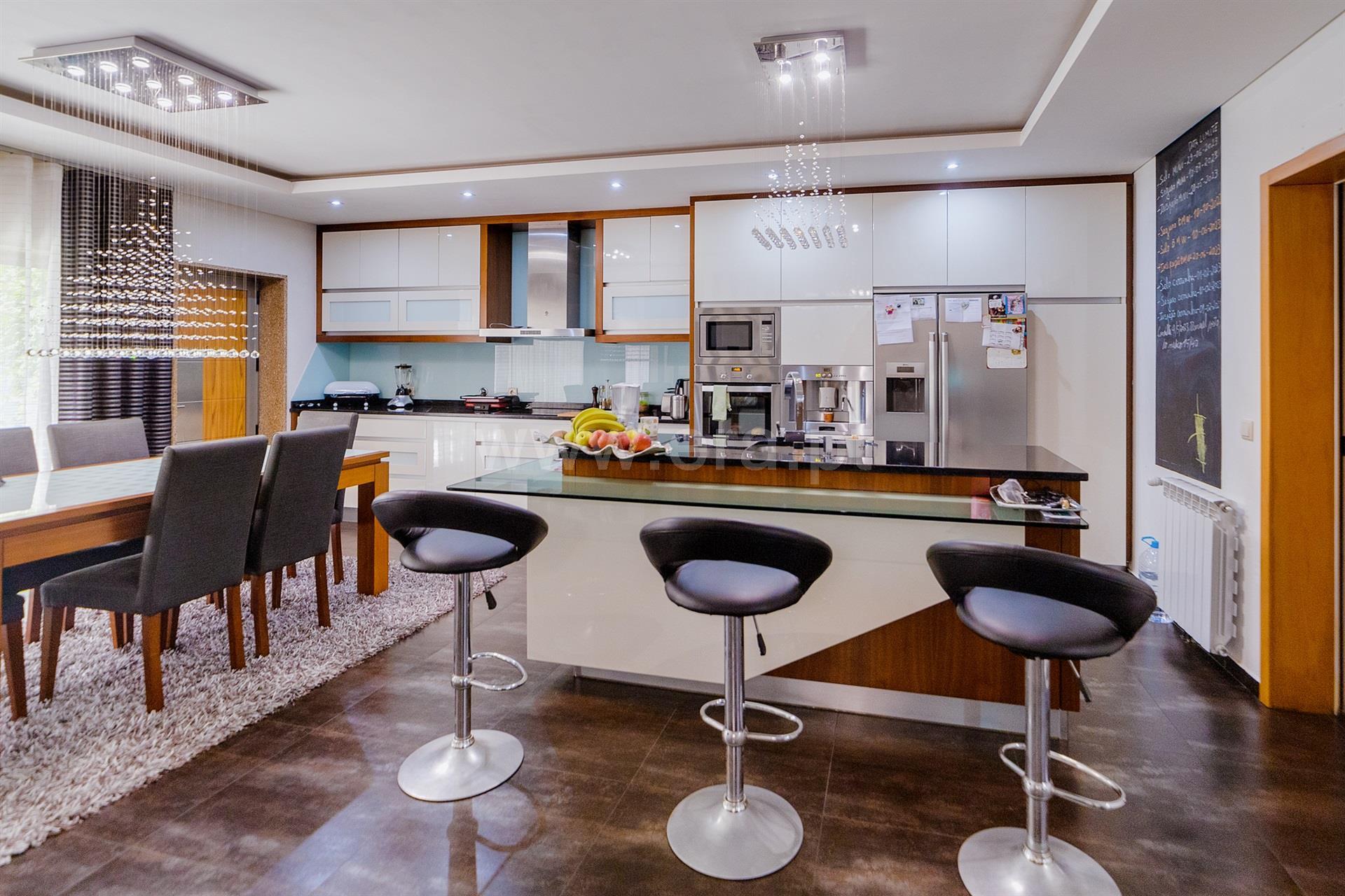 Luxury 3 bedroom villa in Lordelo, Paredes