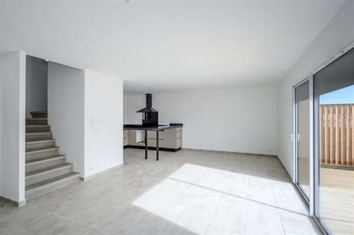 Limoux, dominante Position, schöne Aussicht auf die Pyrenäen. Neue Typ-4-Villa von 90 m2 und Garag