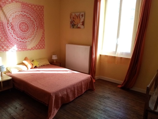 Large townhouse, bed and breakfast or gîtes in a tourist village in the Haute-Vallée de l'Aude