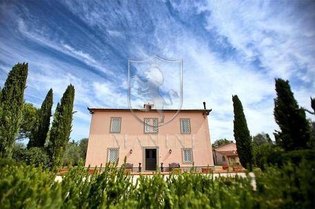 Villa individuelle de 480 m2 à Orbetello