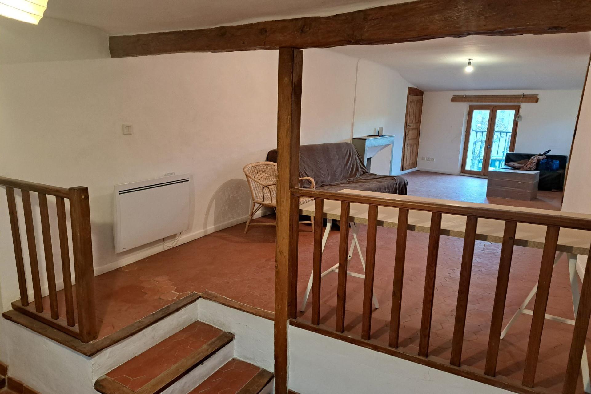 Purchase: Apartment (04360)