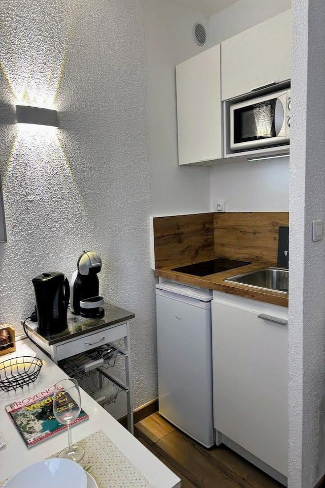 Purchase: Apartment (83630)