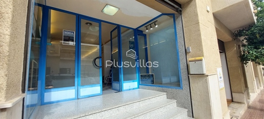 Purchase: Business premises (03720)