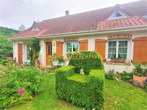 10 minutes from Montreuil, house of 121 m2, with 4 bedrooms and a garage