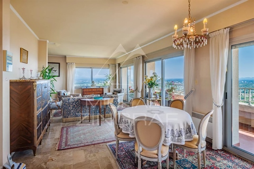 Appartement avec terrasse vue panoramique proche d'Avignon