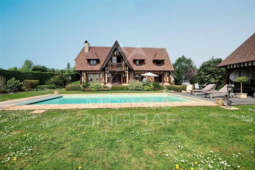 Lebas House With Swimming Pool In The Heart Of A Village