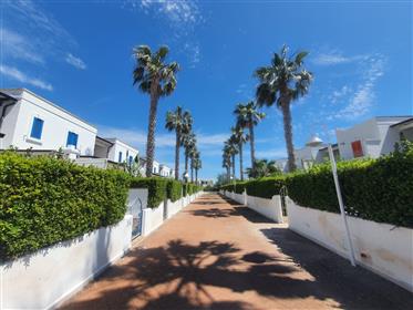 Finished apartment 2 km from the sea fully furnished with garden