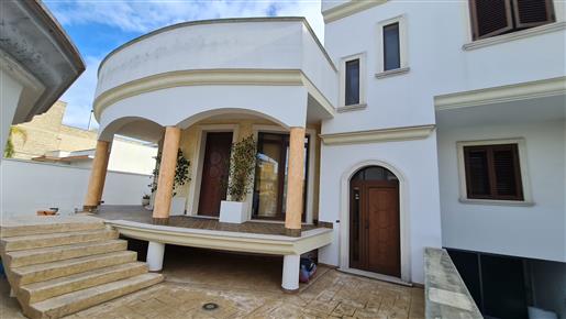 Modern villa just 10 km from the beaches of Porto Cesareo