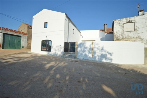 Maison de village T3 à Coimbra de 229,00 m²