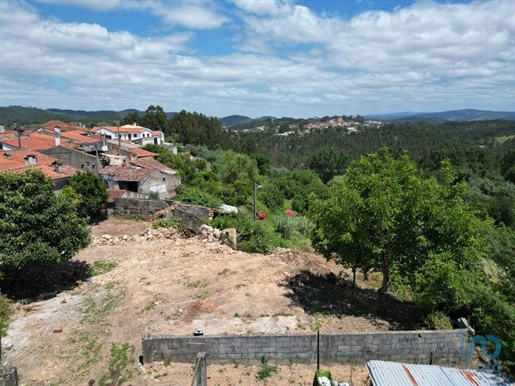 Casa en el Coimbra, Miranda do Corvo