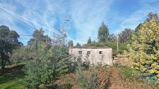 Village house with 3 Rooms in Coimbra with 60,00 m²
