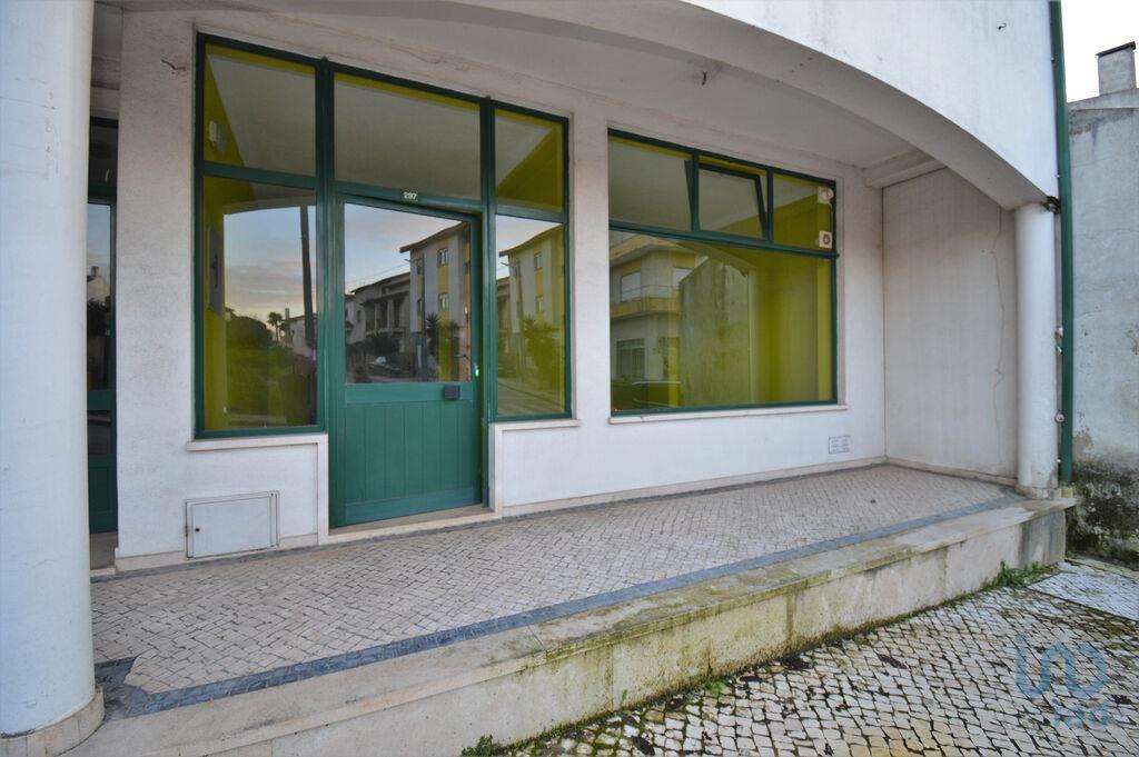 Espacio comercial en el Leiria, Ansião