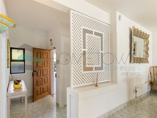 2+1 bedroom villa, private condominium - Vilamoura