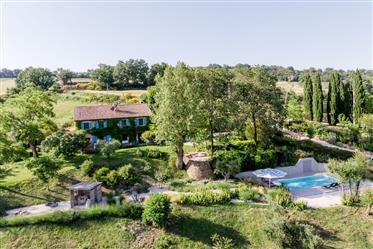 Authentic restored country house with swimming pool