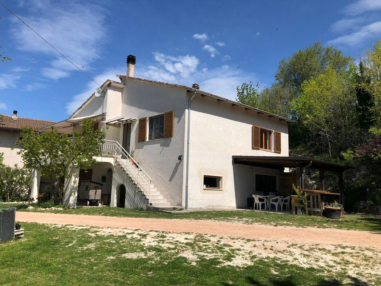 Farmhouse near Pergola 
