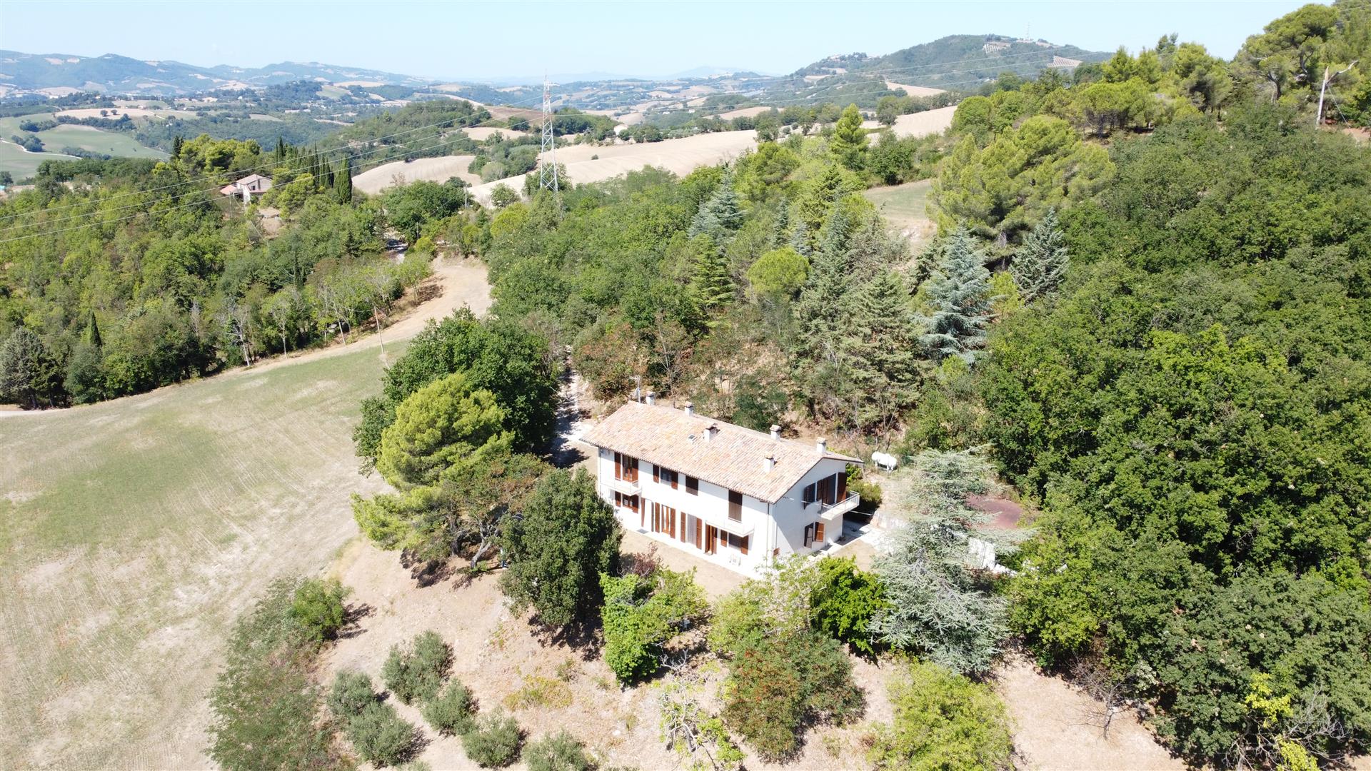   House with a beautiful dominant location
