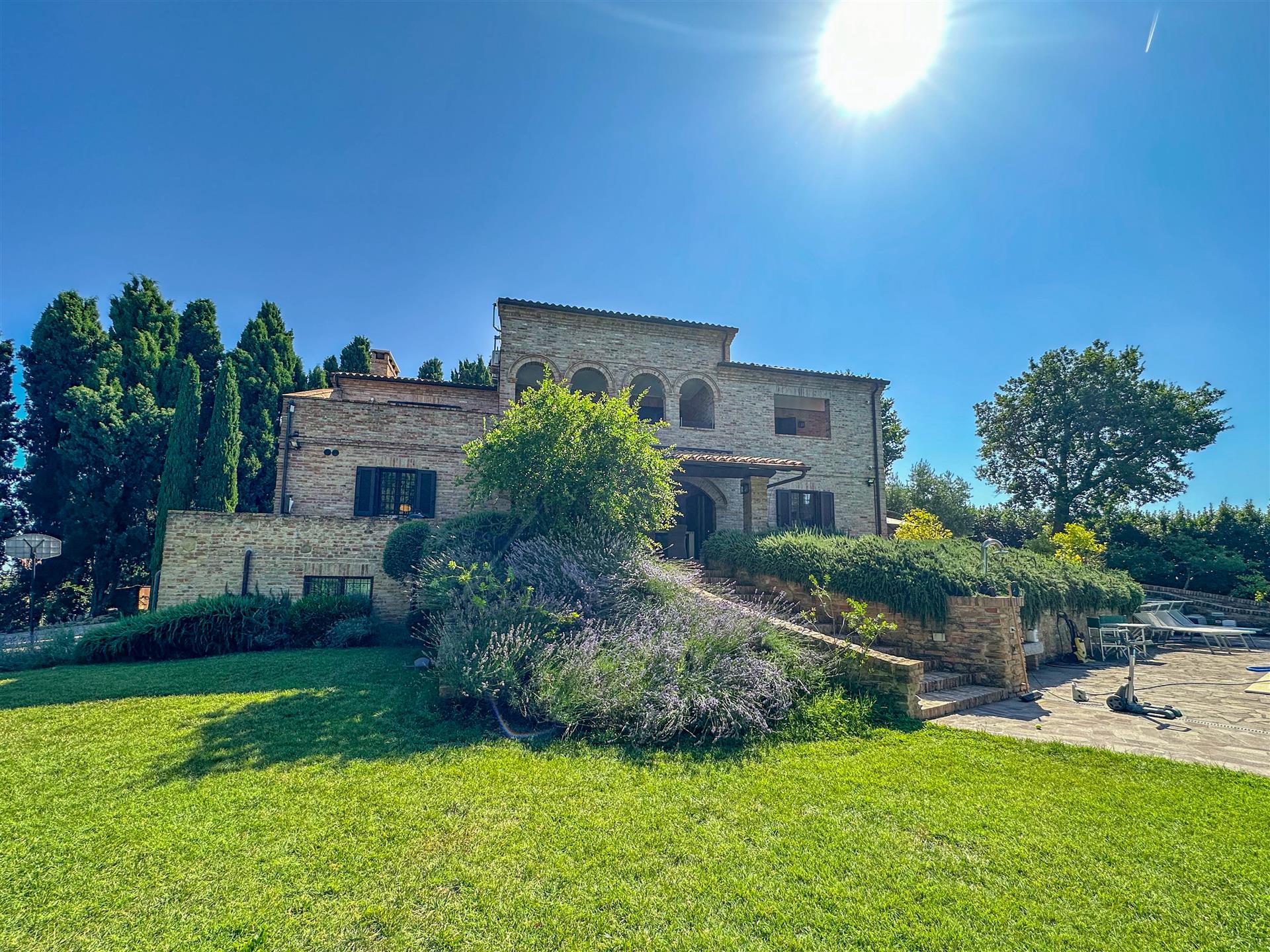 Beautiful Villa with swimming pool in Orciano
