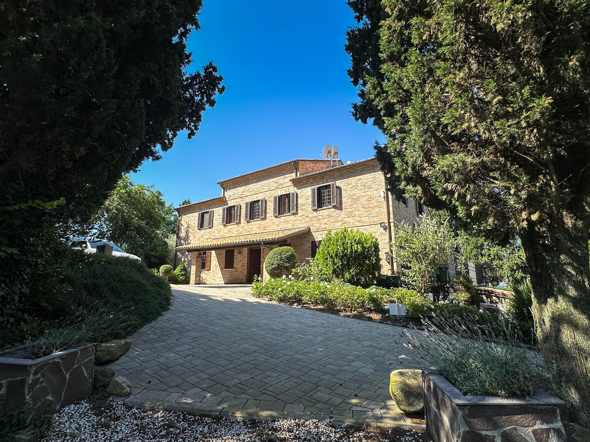 Beautiful Villa with swimming pool in Orciano