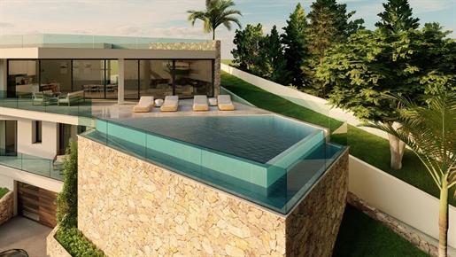 Espectacular villa nueva con piscina y vistas al mar en Costa d'en Blanes
