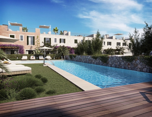Elegant newly-built penthouse with communal pool in Ses Salines