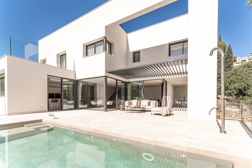 Exklusive Villa mit Pool in Golfplatznähe in Palma de Mallorca