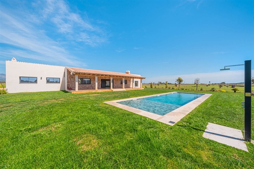 Exclusief nieuw gebouwd landgoed met zwembad in Santa Maria del Cami