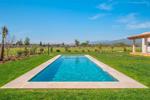 Exclusiva finca de obra nueva con piscina en Santa María del Cami