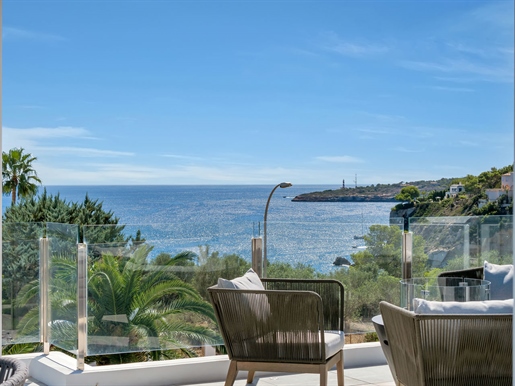 Villa in 2e zeekust met fantastisch uitzicht op zee in Sol de Mallorca