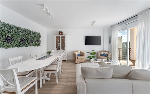 Exklusiv möbliertes und renoviertes Apartment in Cala Major