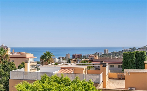 Attractive terraced house with communal pool near the beach in San Agustin