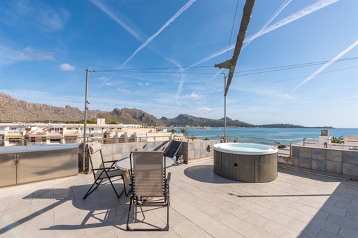 First sea line duplex penthouse with holiday license in Puerto Pollensa