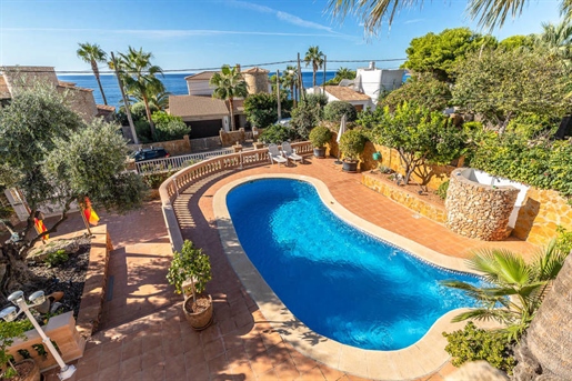 Fantastic sea view villa with pool and near the beach in Cala Pi