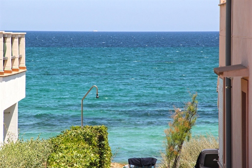 Maison isolée avec appartement de vacances en 2ème ligne de mer à Son Serra de Marina