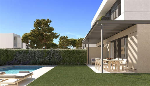 Casa pareada de obra nueva con piscina y cerca del mar en Puig de Ros