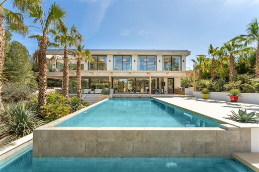 Extravagant newly built villa with 2 pools, spa area and lift in Nova Santa Ponsa