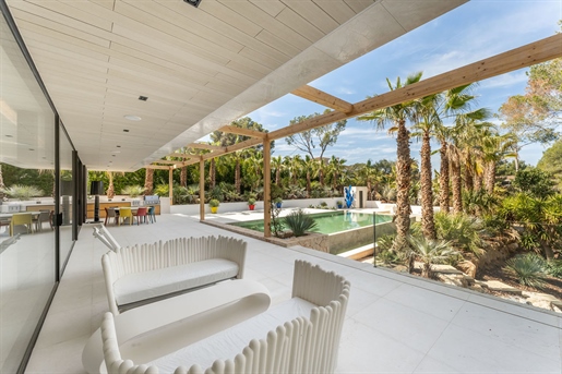 Extravagant newly built villa with 2 pools, spa area and lift in Nova Santa Ponsa
