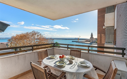 Atractivo apartamento con vistas al mar junto al Porto Pi en Palma