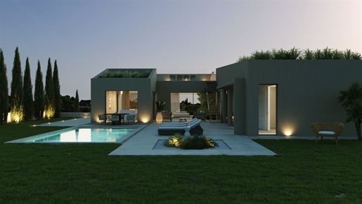 Spectacular newly built villa with pool and close to the beach of Cala Murada