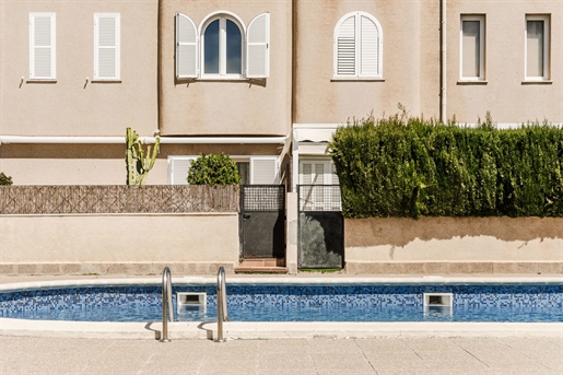 Appartement en duplex rénové avec piscine communautaire, près de la mer à Palma